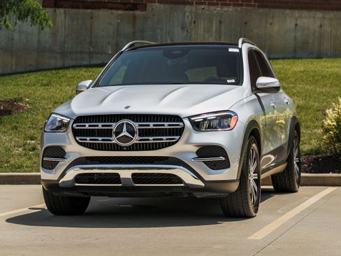 Used 2025 Mercedes-Benz GLE 450 4MATIC image 7