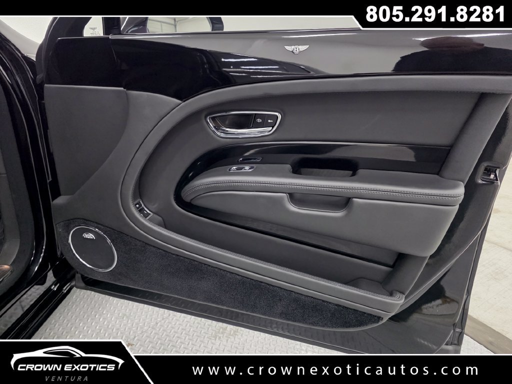 Used 2016 Bentley Mulsanne RWD image 14