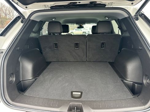 Used 2022 Chevrolet Blazer LT w/ Midnight/Sport Edition image 18