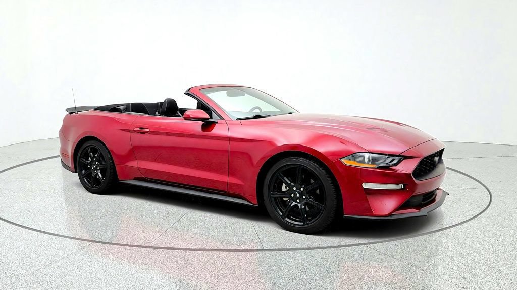 Used 2019 Ford Mustang Convertible w/ Equipment Group 101A RWD image 3