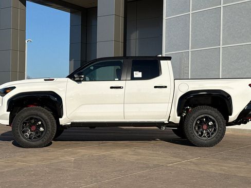 New 2026 Toyota Tacoma TRD Pro image 7