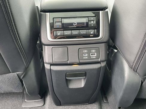 Certified 2025 Subaru Ascent Limited w/ Popular Package #1 image 14