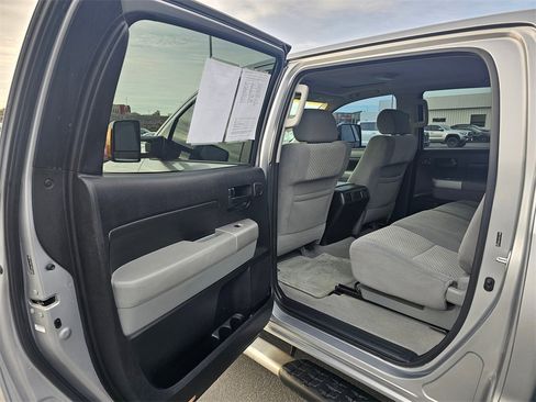 Used 2008 Toyota Tundra 4x4 CrewMax image 15