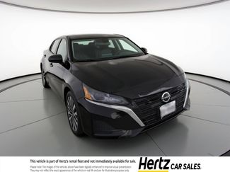 Used 2025 Nissan Altima 2.5 SV video 1