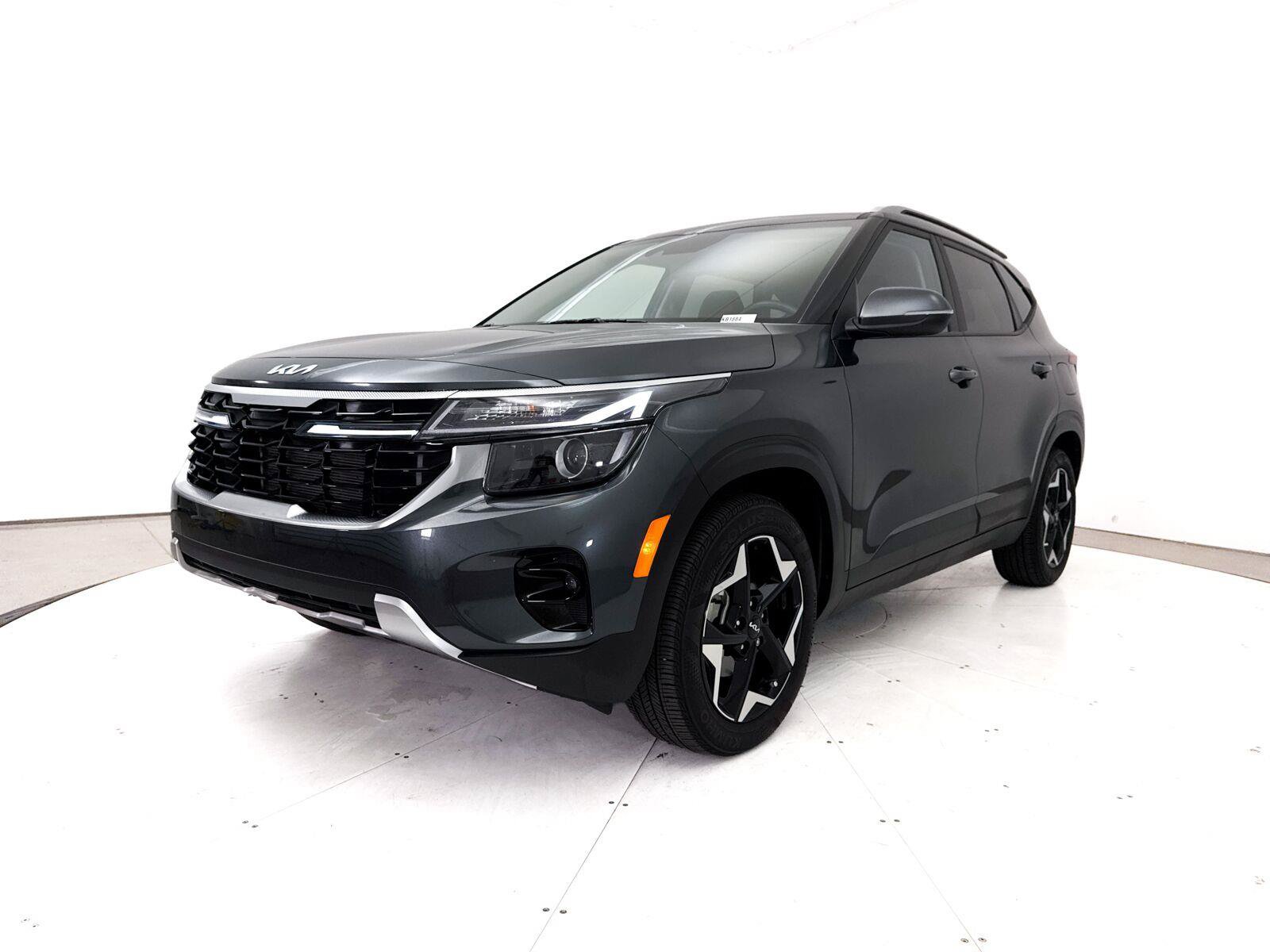 Used 2025 Kia Seltos S FWD image 14