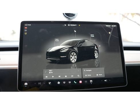 Used 2023 Tesla Model Y Long Range image 14