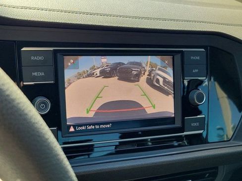 Used 2023 Volkswagen Jetta S image 29