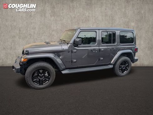 Used 2021 Jeep Wrangler Unlimited Sahara AWD/4WD image 4