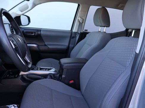 Used 2023 Toyota Tacoma SR5 image 9