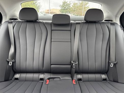 New 2025 Mercedes-Benz E 350 Sedan image 36