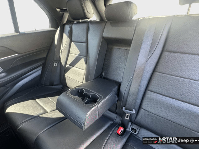 Used 2024 Mercedes-Benz GLE 450 4MATIC image 18