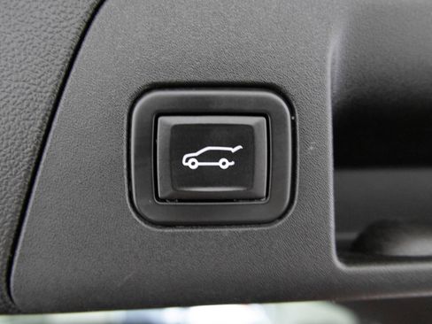 Used 2021 Buick Envision Preferred AWD/4WD image 41