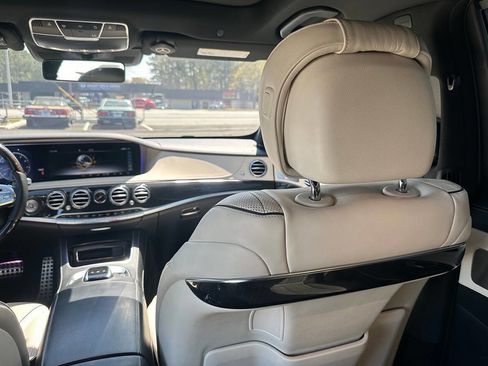 Used 2020 Mercedes-Benz S 450 Sedan w/ AMG Line Exterior image 18