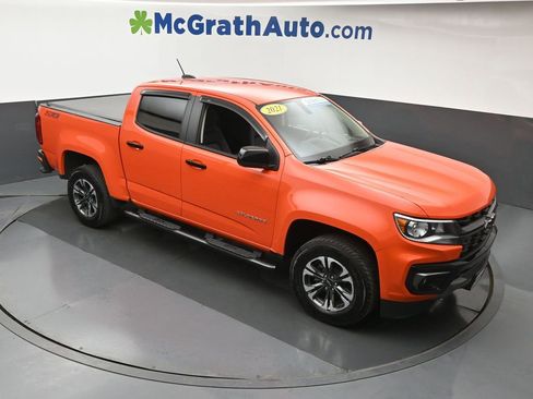 Used 2021 Chevrolet Colorado Z71 AWD/4WD image 3