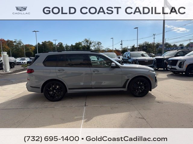 Used 2024 BMW X7 xDrive40i w/ Executive Package AWD/4WD image 4