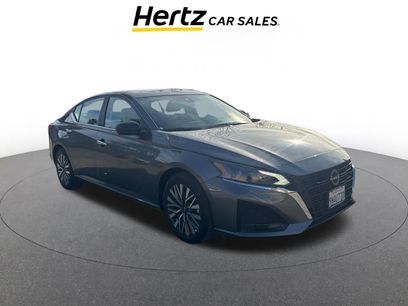Used 2025 Nissan Altima 2.5 SV