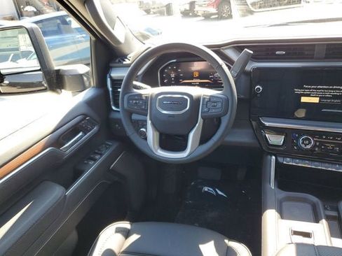 New 2026 GMC Sierra 2500 Denali w/ Denali Reserve Package AWD/4WD image 14