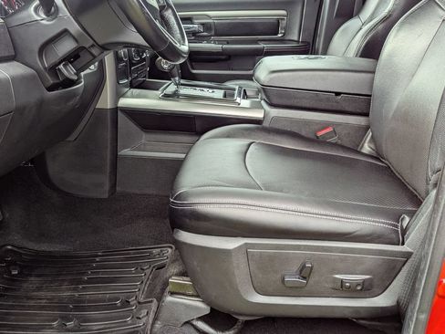 Used 2013 RAM 1500 Sport w/ Sport Premium Group AWD/4WD image 11
