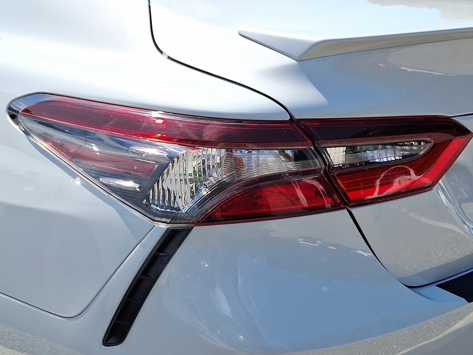 Used 2022 Toyota Camry SE AWD/4WD image 10