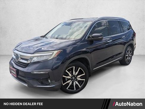Used 2022 Honda Pilot Touring image 1