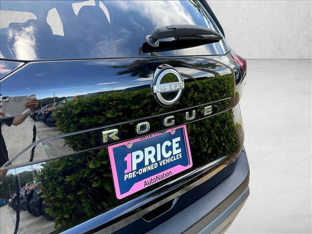 Used 2023 Nissan Rogue S FWD image 29