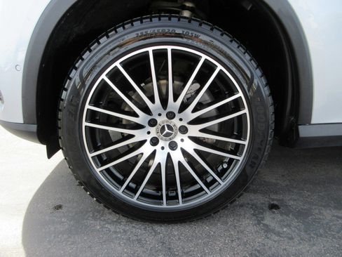 Used 2023 Mercedes-Benz GLC 300 4MATIC image 50