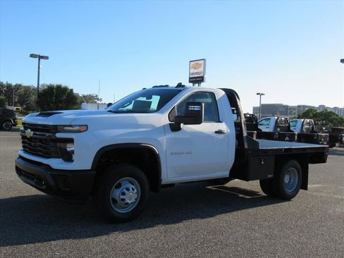 New 2025 Chevrolet Silverado 3500 W/T w/ WT Convenience Package image 3
