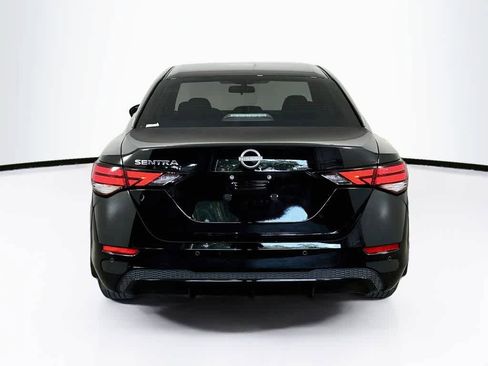 Used 2025 Nissan Sentra S FWD image 5