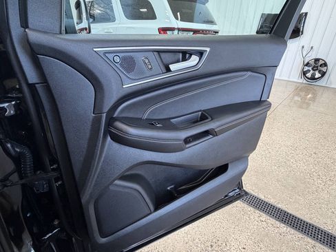 Used 2023 Ford Edge Titanium w/ Cargo Accessory Package AWD/4WD image 47