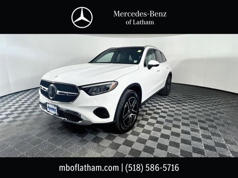 Certified 2026 Mercedes-Benz GLC 300 4MATIC image 1