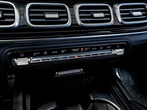 Used 2021 Mercedes-Benz Maybach GLS 600 Maybach GLS 600 image 51