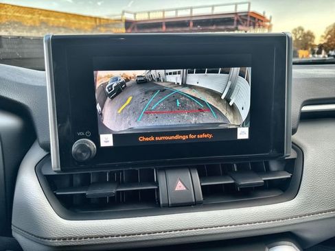 Used 2023 Toyota RAV4 XLE image 26