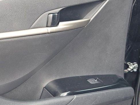 Used 2025 Toyota Camry LE image 25