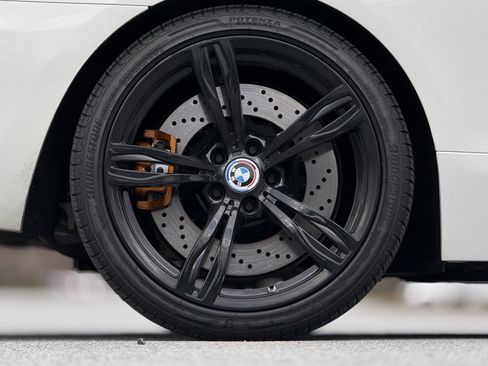 Used 2013 BMW M6 Base image 20