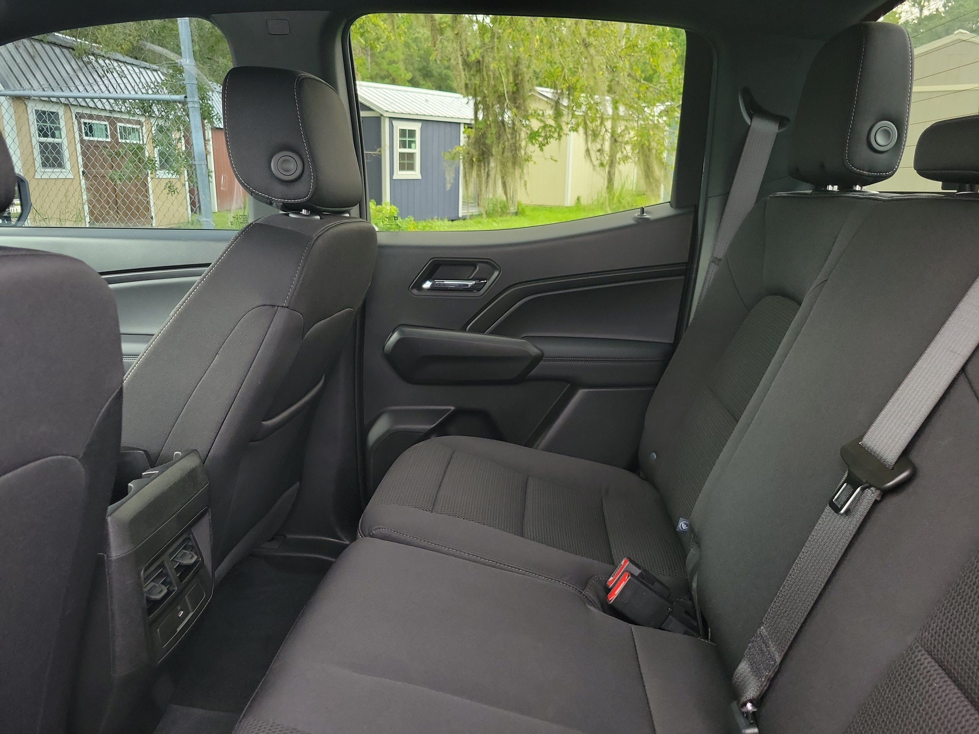 Used 2024 Chevrolet Colorado LT w/ LT Convenience Package RWD image 18