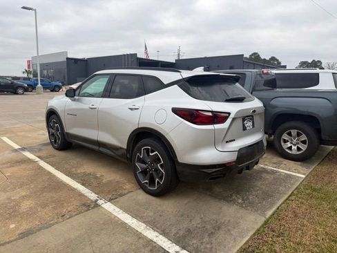 Used 2022 Chevrolet Blazer RS w/ Enhanced Convenience Package image 3