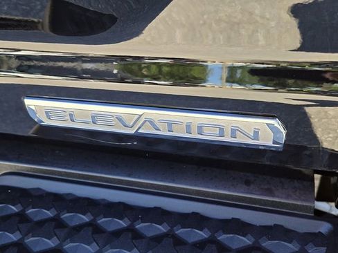 Used 2024 GMC Canyon Elevation w/ Convenience Package RWD image 16