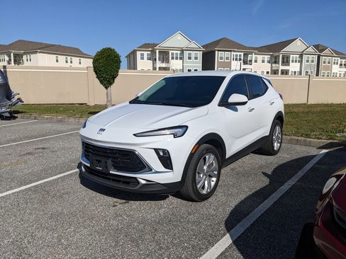 Used 2025 Buick Encore GX Preferred image 1