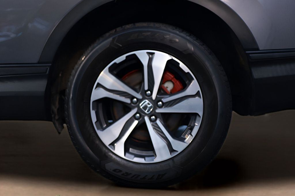 Used 2017 Honda CR-V LX image 8