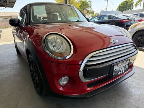 Used 2014 MINI Cooper 2-Door Hardtop FWD image 9