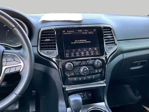 Used 2019 Jeep Grand Cherokee Altitude RWD image 7
