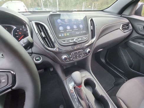 Certified 2024 Chevrolet Equinox RS image 17