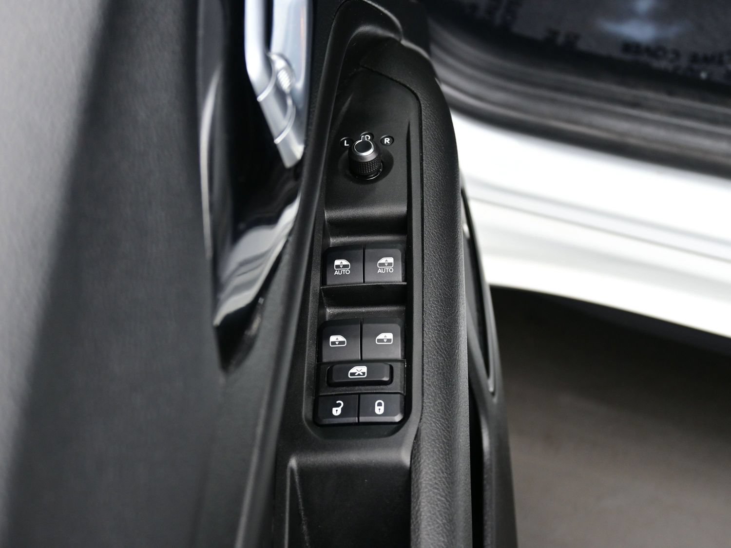 Used 2022 Jeep Compass High Altitude AWD/4WD image 14