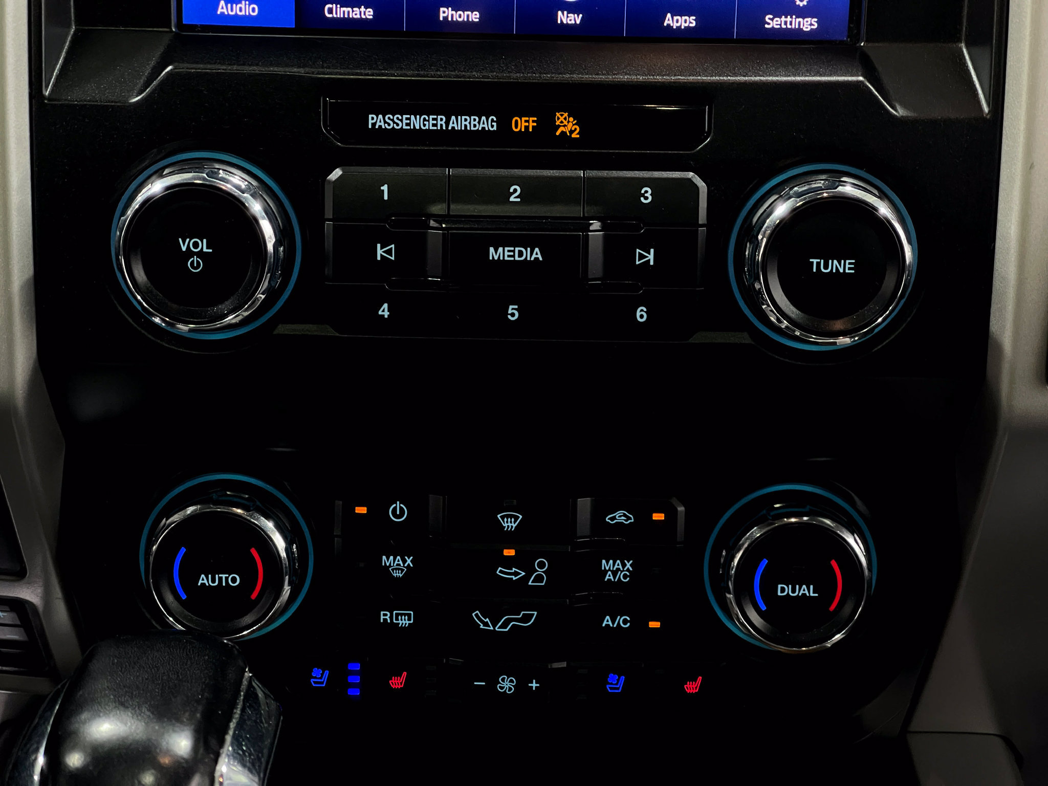 Used 2020 Ford F150 Lariat AWD/4WD image 25