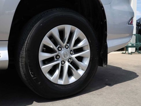 Used 2018 Lexus GX 460 Premium w/ Premium Package AWD/4WD image 61