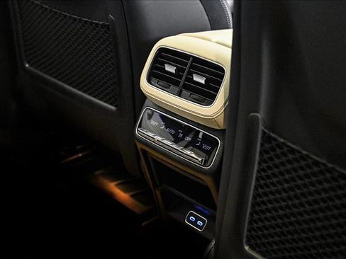 New 2026 Mercedes-Benz GLE 53 AMG 4MATIC image 19