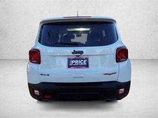 Used 2019 Jeep Renegade Trailhawk AWD/4WD video 3