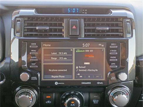 Used 2024 Toyota 4Runner TRD Off-Road image 17