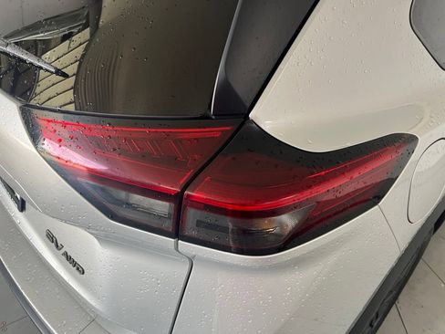 Used 2024 Nissan Rogue SV AWD/4WD image 45