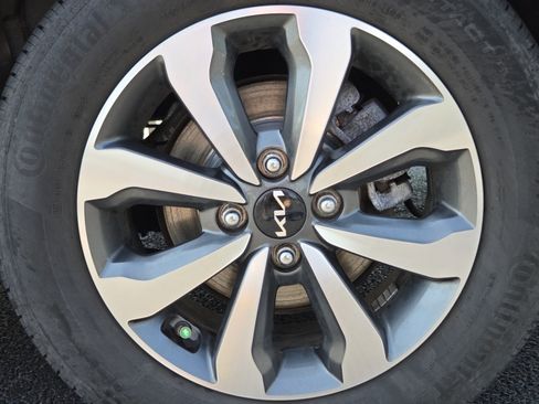 Used 2023 Kia Rio S w/ Technology Package FWD image 12